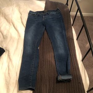 Mid rise skinny jeans
